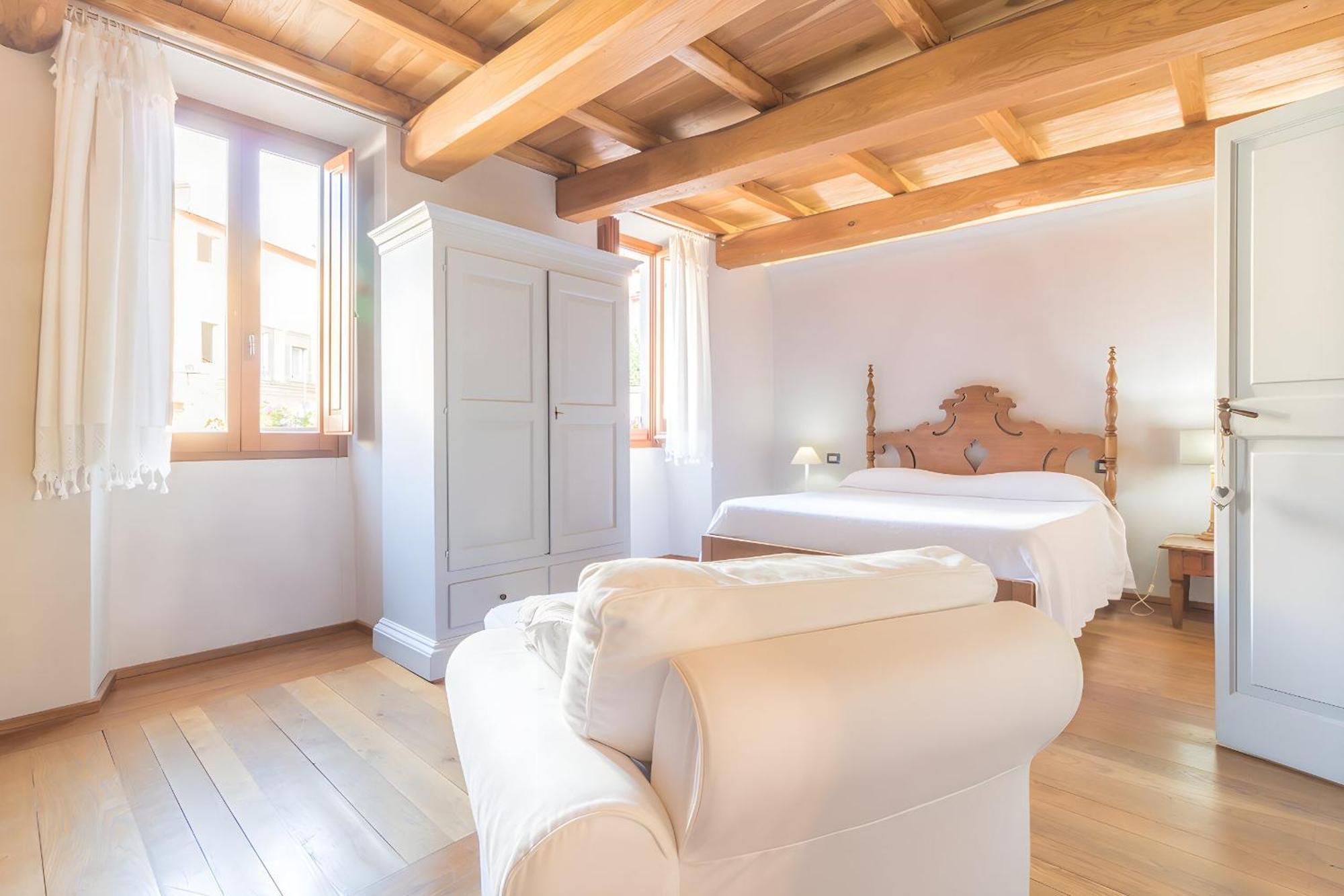 Boutique B&B Residenza Farnese Bagian luar foto