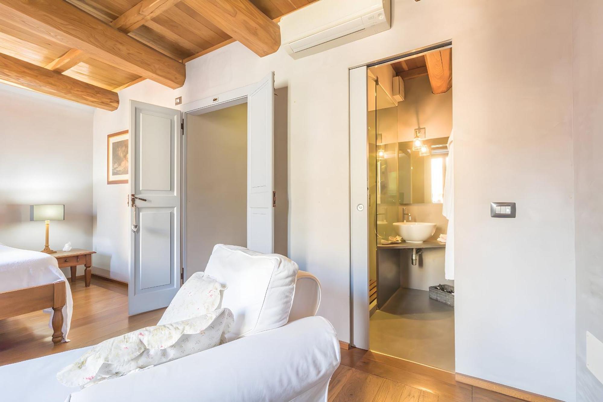 Boutique B&B Residenza Farnese Bagian luar foto