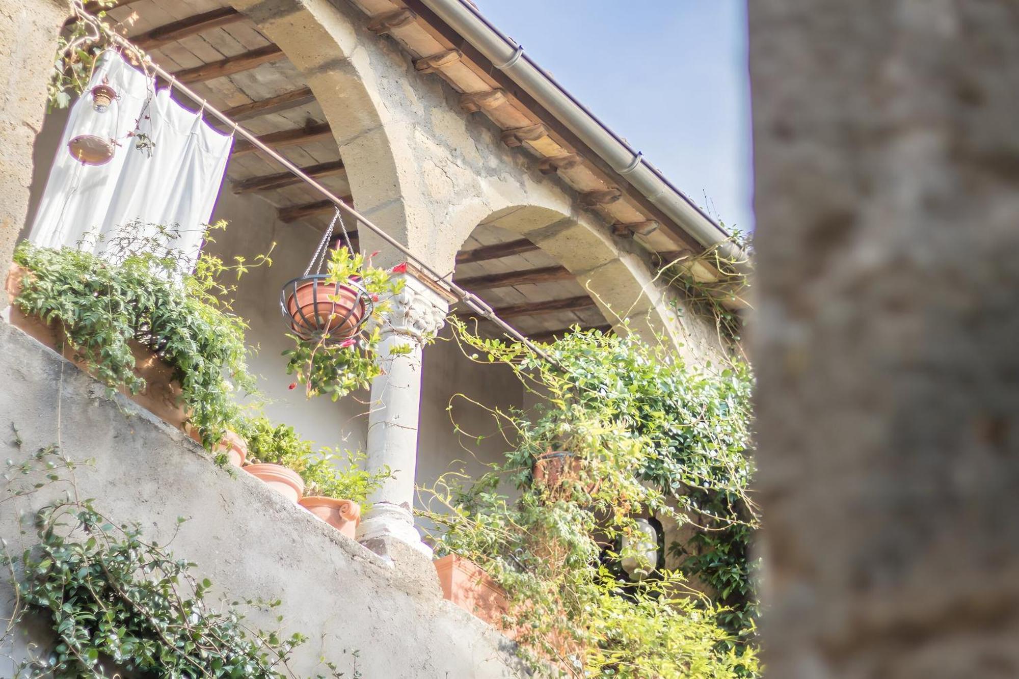 Boutique B&B Residenza Farnese Bagian luar foto