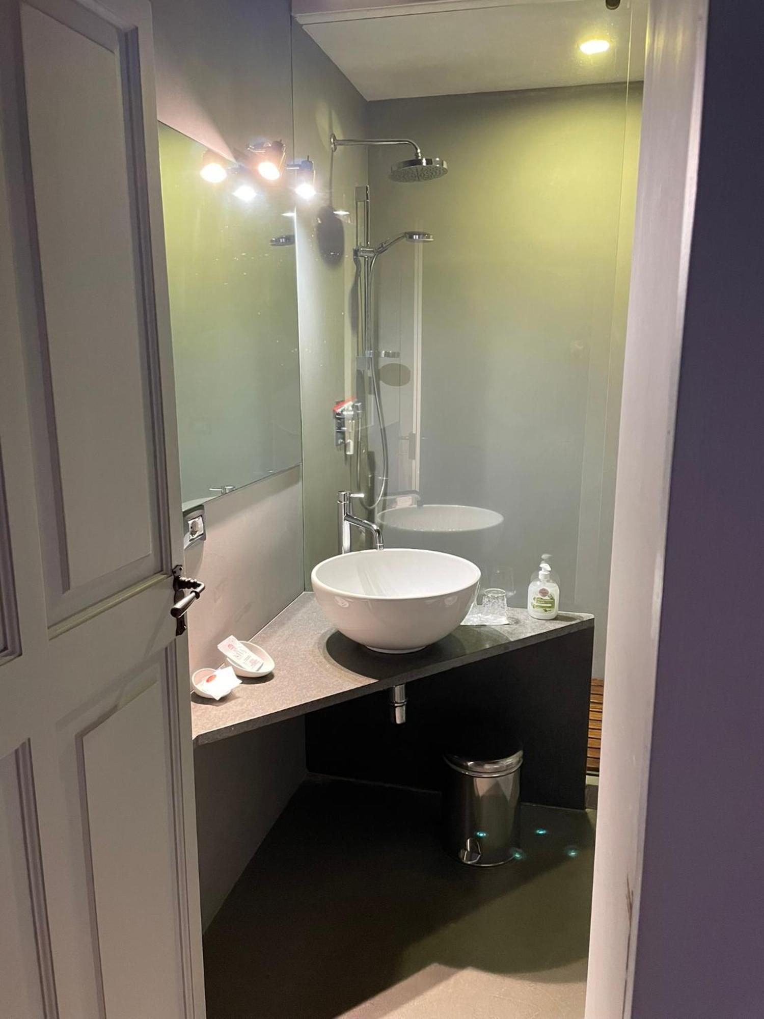 Boutique B&B Residenza Farnese Bagian luar foto