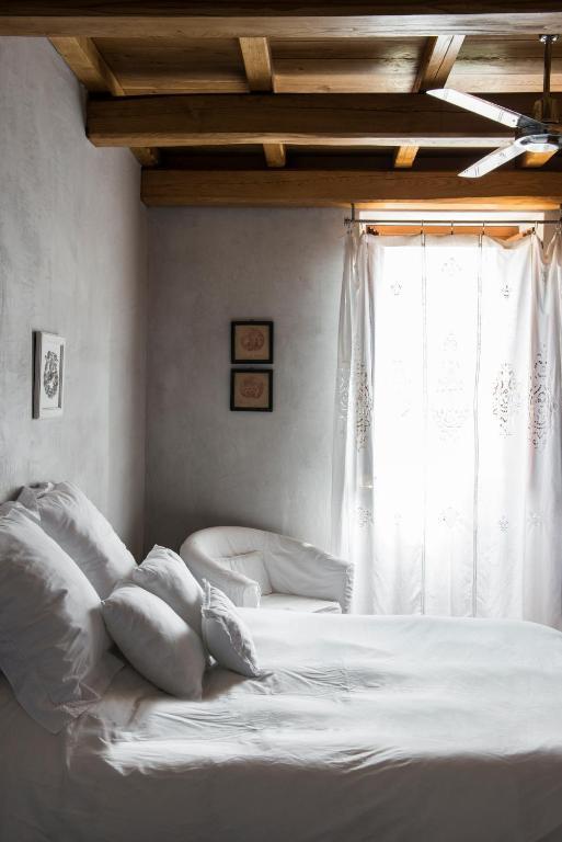 Boutique B&B Residenza Farnese Ruang foto